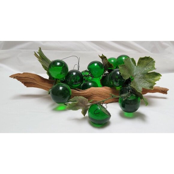 Vintage MCM Extra Large Lucite Green Grape Cluster Wired On Driftwood - READ - Picture 3 of 10